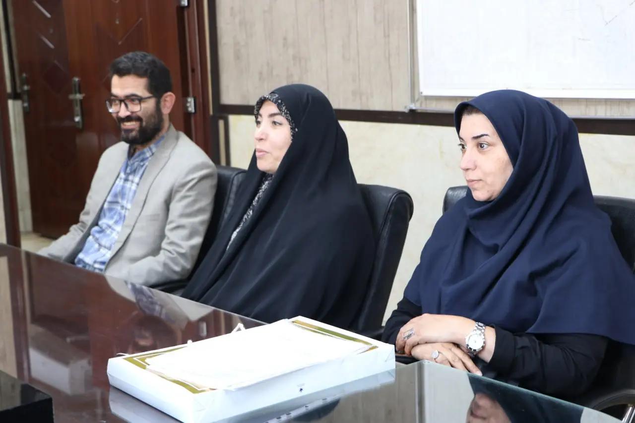 تقدیر از فعالیت‌های اوقاف؛ حضور جمعی از مسئولین در دفتر حجت‌الاسلام مطهری-حجت الاسلام سید حسین مطهری