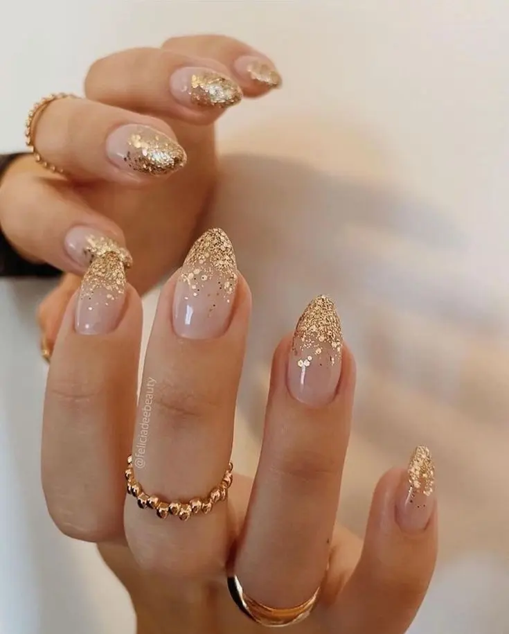 Glitter-Gold-Ombre-Wedding-Nail-Art