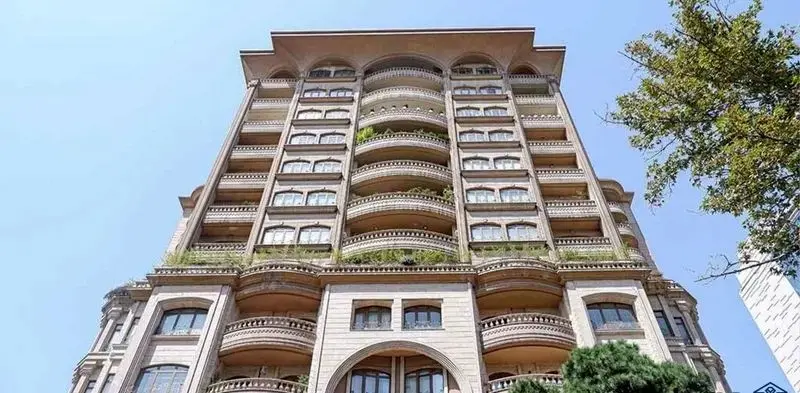 خانه لوکس علی دایی در روما رزیدنس + عکس