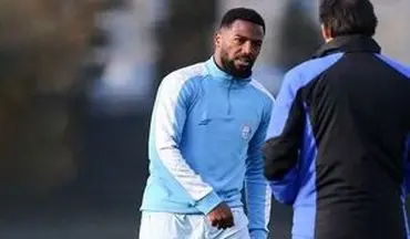 مدافع جنجالی استقلال بخشیده شد/ نازون به تمرینات بازگشت