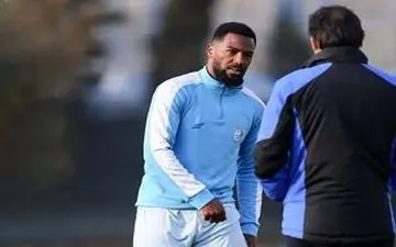 مدافع جنجالی استقلال بخشیده شد/ نازون به تمرینات بازگشت