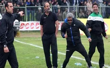 اکبر میثاقیان در حوالی تیم لیگ یکی!