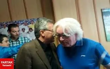 رفاقت معنا دار سرمربیان سرخابی در چین