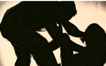 پرده برداری از کشف جسد زن زیبارو در خانه مجردی