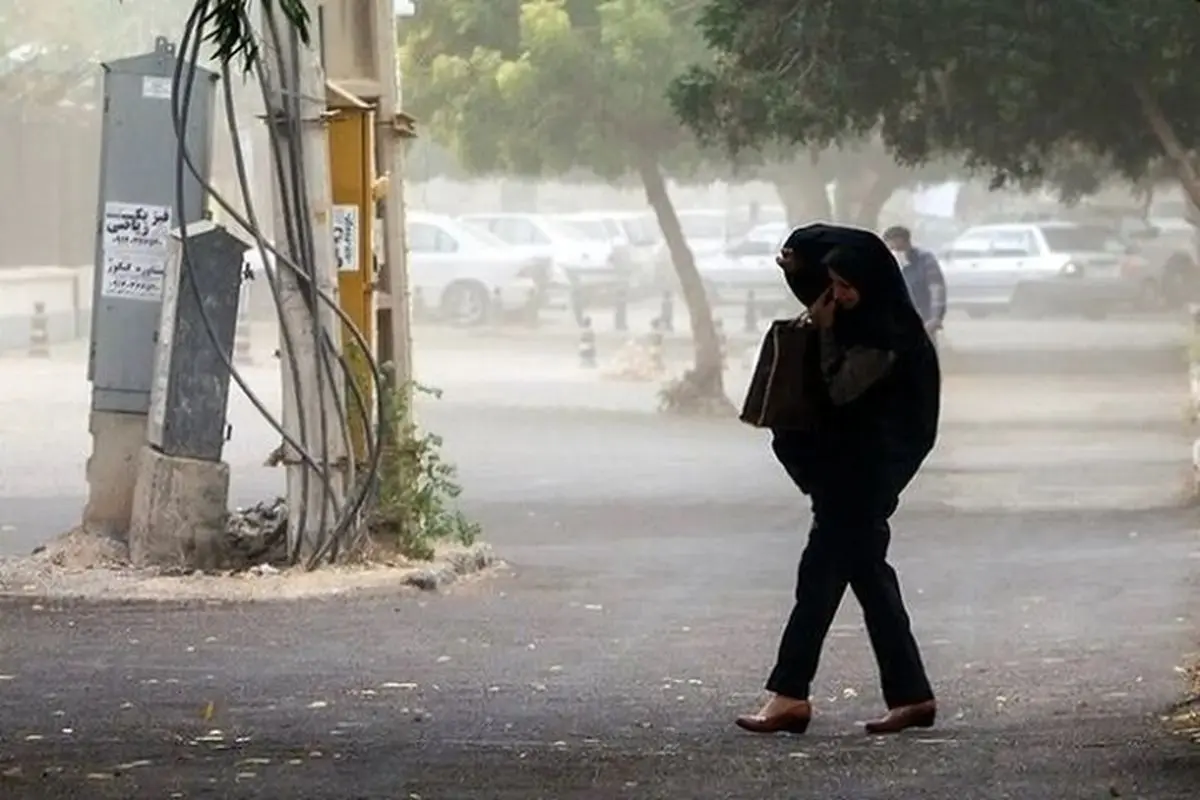 هشدار رگبار و بادهای شدید در ۱۱ استان تا روز سهشنبه