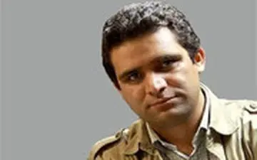 لحظاتی از خداحافظی روح الله رجایی با همکارانش در روزنامه همشهری