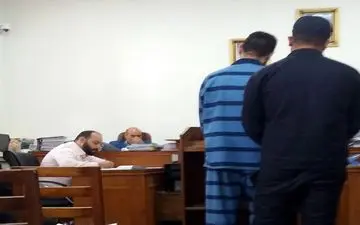 درخواست قاتل از اولیای دم در دادگاه برای نجات از قصاص/ زن و مرد همسایه را مقابل چشمان فرزندشان کشته بود!