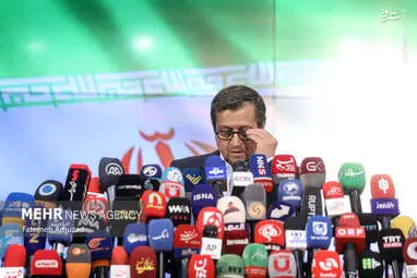 حواشی روز دوم ثبت نام انتخابات ریاست جمهوری به روایت تصویر