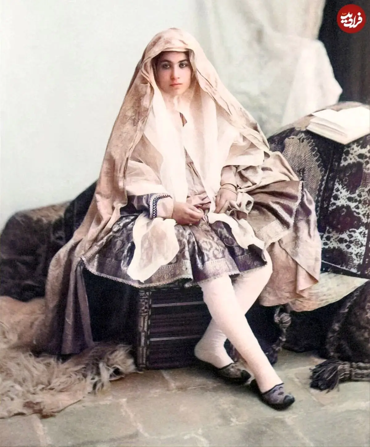 چهرۀ متفاوت زنان عصر قاجار در عکس‌های رنگی| عکسهای رنگی جالب و دیدنی از زنان قاجار