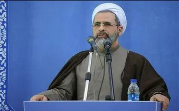 آیت‌الله اعرافی: ‌فریب چراغ سبز ترامپ برای مذاکره را نمی‌خوریم‌