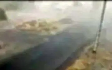 طوفان و سیل ایرانشهر جان یک مادر و فرزندش را گرفت