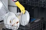 چرا ظروف شما هنوز کثیف می‌مانند؟ 5 دلیل پنهان که نمی‌دانستید