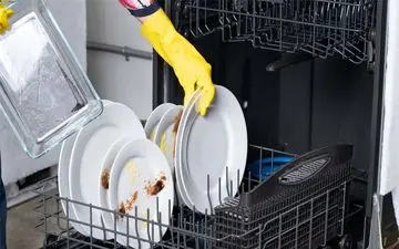 چرا ظروف شما هنوز کثیف می‌مانند؟ 5 دلیل پنهان که نمی‌دانستید