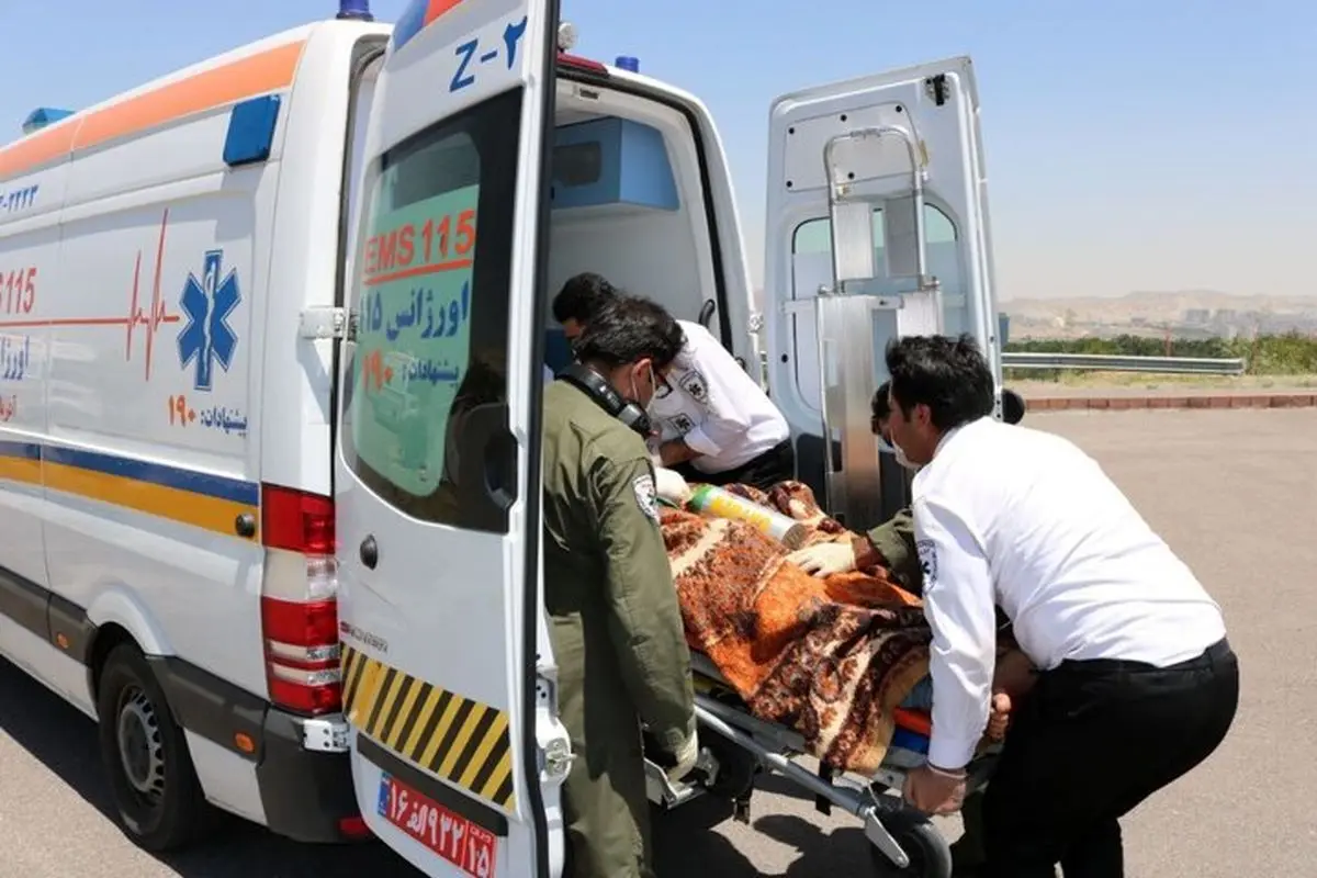 حادثه بامدادی در جاده مهریز–یزد؛ ۳۰ نفر راهی بیمارستان شدند