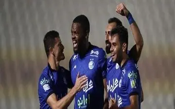 فدراسیون فوتبال برنامه سرمربی استقلال را وتو کرد