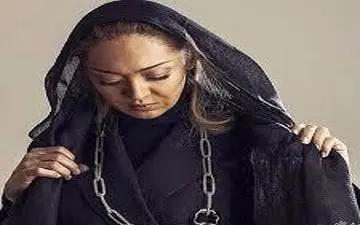 نیکی کریمی در مراسم اکران فیلم هجوم