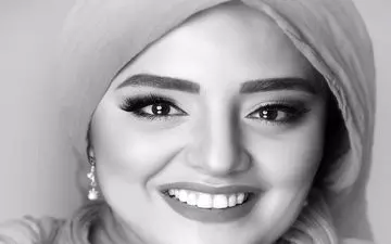 جشن تولد عجیب “خانم بازیگر” در کنار سلبریتی های معروف/ عکس