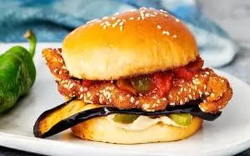 حتما ساندویچ مرغ و بادمجان رو برای عزیزانت درست کن!