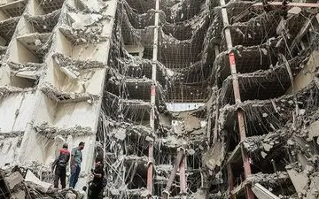 بازدید وزیر کشور از محل آواربرداری متروپل 