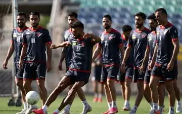 تصمیم اشتباه سرمربی پرسپولیس در خصوص بازیکن موثر 