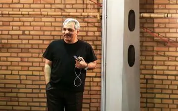 چه کسانی در شب یلدا، میهمان مهران مدیری می‌شوند؟