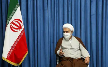 امام جمعه قزوین: دنیاطلبی و منفعت‌طلبی انسان را دچار خودخواهی می‌کند