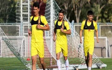 بازیکنان جدید در تمرین تراکتور حاضر شدند
