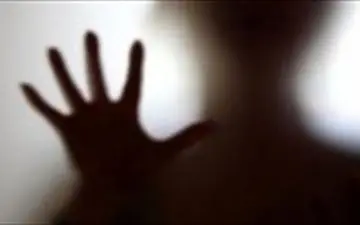 بعد از خودکشی فرزانه کامران ۲۸ ساله به خاطر عمل کثیفش اعدام می شود!