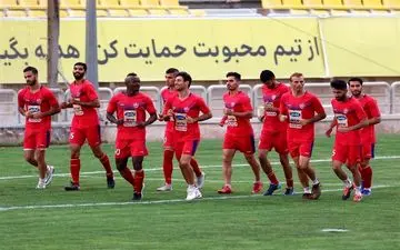  گزارش تمرین پرسپولیس|حسودی بازیکنان به سید جلال و شعار علیه استقلال / طعنه کریم باقری به آدام همتی + عکس