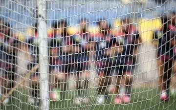 بازگشت پرسپولیسی‌ها به تمرینات در غیاب ۱۰ بازیکن