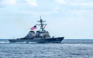 عبور ۲ ناوشکن‌ آمریکایی از تنگه استراتژیک تایوان