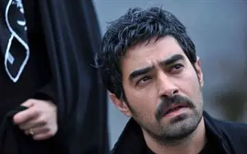 شهاب حسینی در حال دست دادن با آقای روحانی +عکس