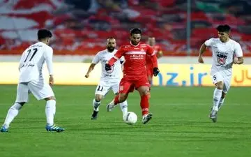 انتقاد عجیب باشگاه ذوب آهن از گزارشگر بازی با پرسپولیس