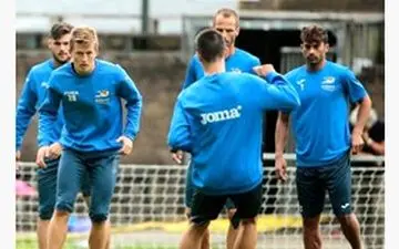 واکنش تند رضاییان به داور دیدار اوستنده 

