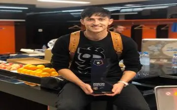  جایزه بهترین بازیکن دیدار زنیت با اورال به آزمون رسید