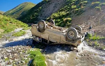 2 فوتی و ف مصدوم در واژگونی خودرو در ارتفاعات پیرانشهر