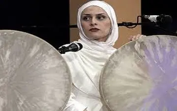 پوشش و گریم هانا کامکار در یک نمایش (عکس)