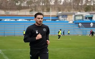 بازگشت شماره ۹۰ به فهرست پیکان؛ کسری طاهری پس از ۴ ماه آماده میدان شد