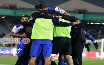 تصاویری فوق العاده دیدنی از جشنواره گل استقلالی‌ها قبل از دربی 