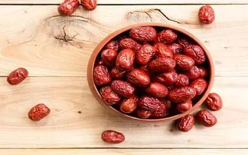 فرار از پوکی استخوان با پودر سنجد