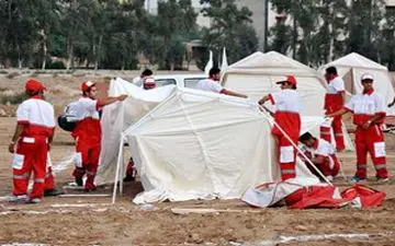 تیم های امدادی به سرعت راهی منطقه زلزله زده شدند