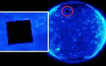 شی ناشناس اطراف خورشید، بشقاب پرنده بود؟