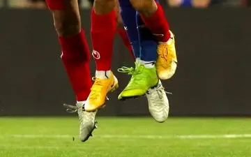 مرثیه‌ای برای آذری‌جهرمی - فرهاد مجیدی/ برای یک وزیر، یک "هوادار تابوشکن"!