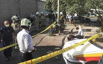 حبس ۳۳ ساعته مرد جوان در چاه ۱۰ متری/ جدال با مرگ در این صحنه+ عکس ها 