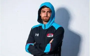 علیرضا جهانبخش و یاران در جشن پیش از کریسمس