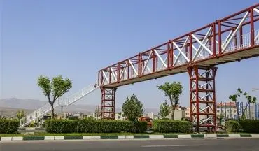 طرح نوسازی پل‌های عابر پیاده همدان آغاز شد