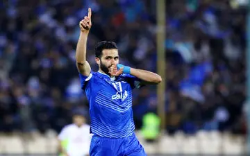 سرمربی استقلال این ستاره را برای فصل جدید نمی خواهد !