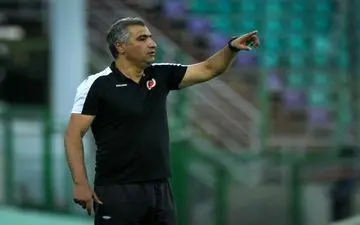 سرمربی تراکتور: شناخت کامل و کافی از پرسپولیس داریم/ معجزه در فوتبال وجود ندارد