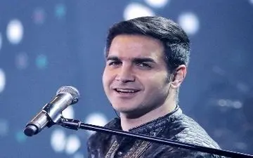 محسن یگانه از بیمارستان مرخص شد