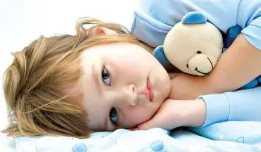 چه عواملی باعث کم خوابی کودکان می شود؟